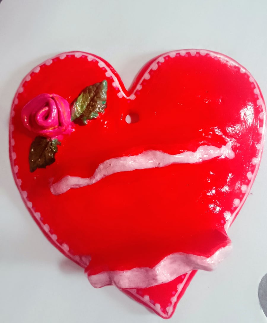 Mini Folk Art Heart Shelves 