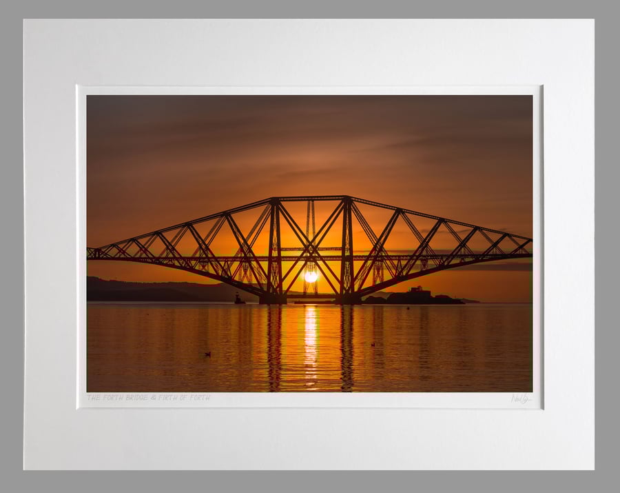 The Forth Bridge & Firth of Forth, Scotland - A3 (50x40cm) Unframed Print