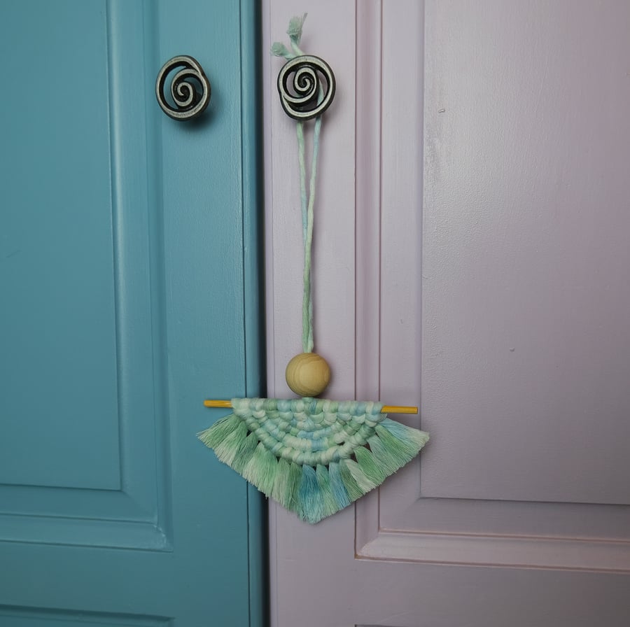 Macramé Half Moon Hanging Decoration