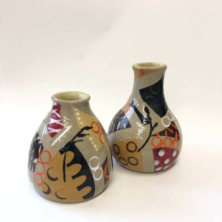 SMALL CERAMIC STONEWARE VASES IN EARTHY ETHNIC DESIGNS