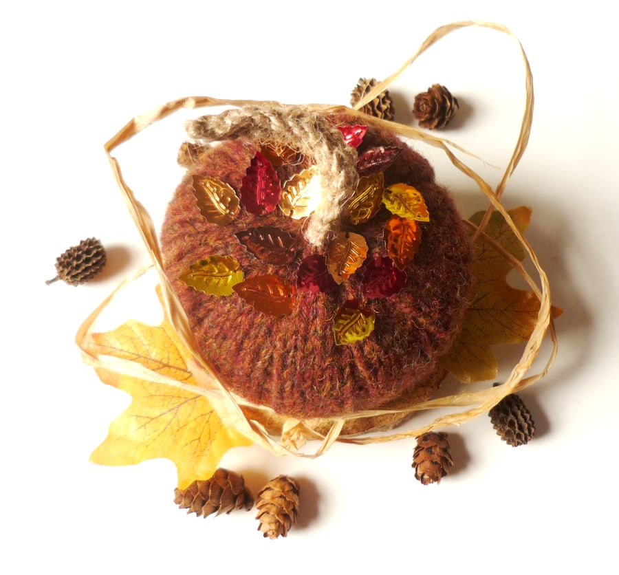 Scottish wool pumpkin - Handmade in Scotland - Autumn decor