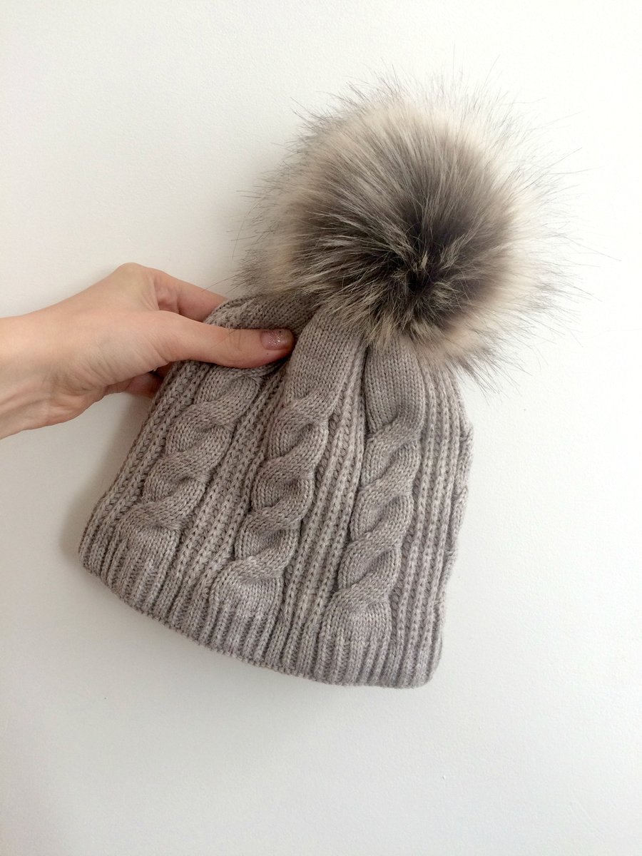 Ready To Ship Faux Fur Pom Pom Knitted Wool Hat Beige Cables Beanie Fleece 
