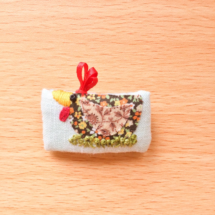 Tiny textile Brooch “Sally” Chicken.