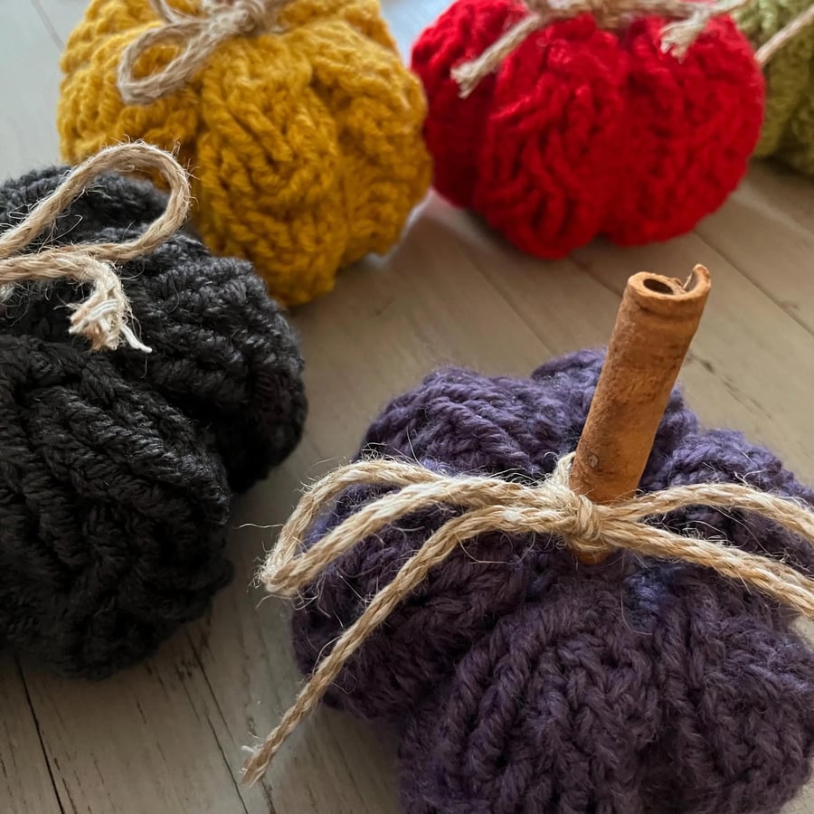 Crochet Pumpkin, Knitted Pumpkin, Halloween Decoration, Cinnamon Autumnal Decor