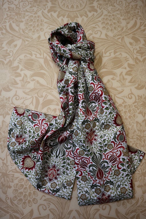 William Morris Scarf Persian Red and Green