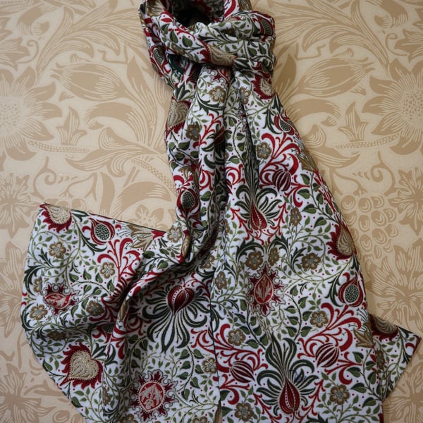 William Morris Scarf Persian Red and Green
