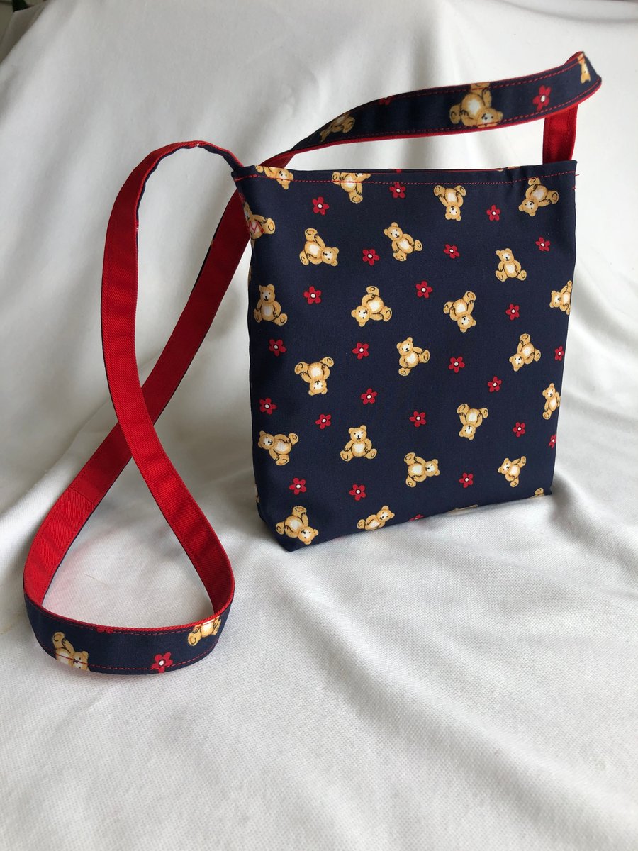 Handmade fabric shoulder bag