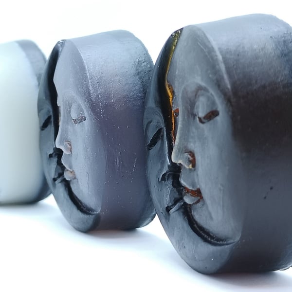 Moon and Sun. Soaps. Activated charcoal. Essential oils. Handmade. Skin friendly