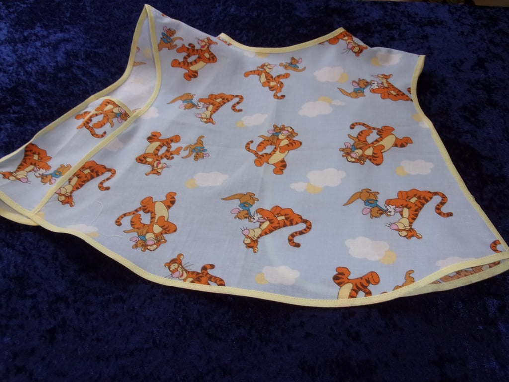 Tigger Sleeveless Cover Up Apron