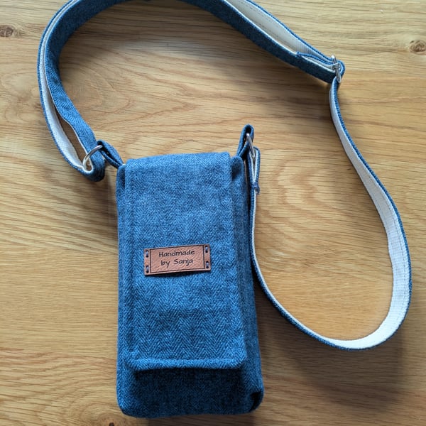 Cross body mobile bag 