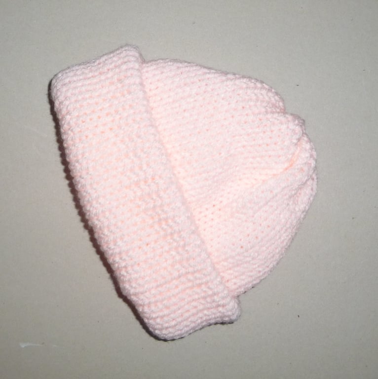 Machine knitted PEACH toddler hat ( ref FA 499 A7 )