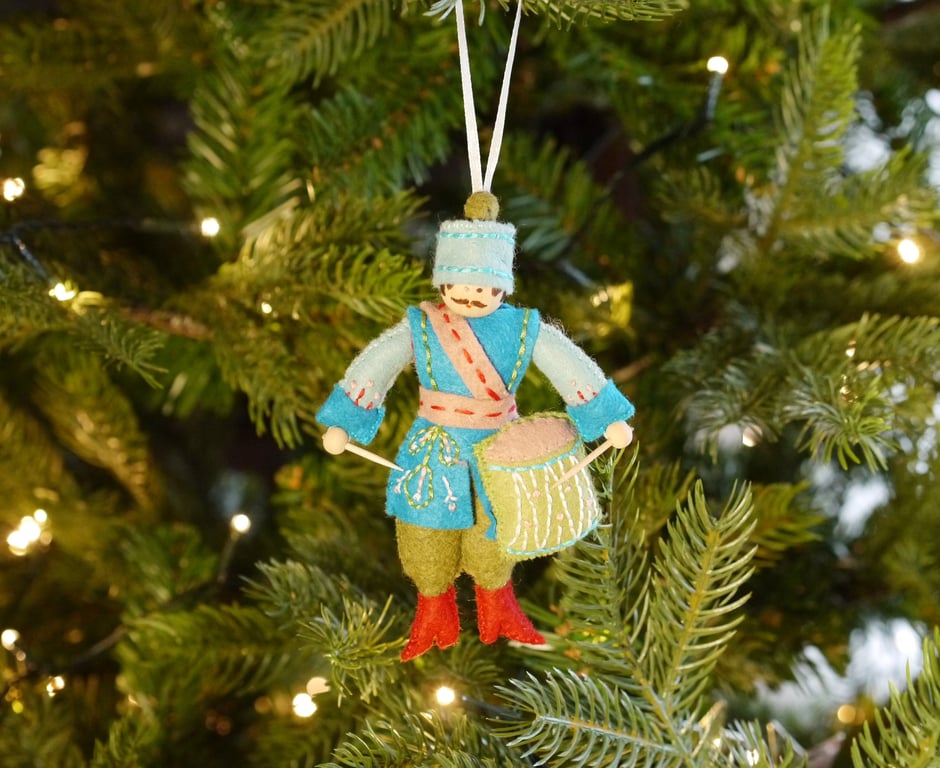 12 Days of Christmas Drummer Drumming