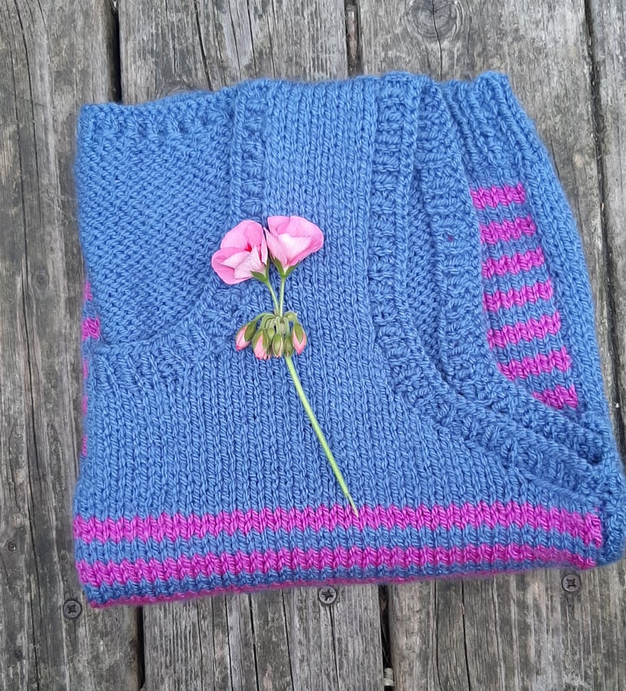 Sale stripy hand knitted tank top small medium 