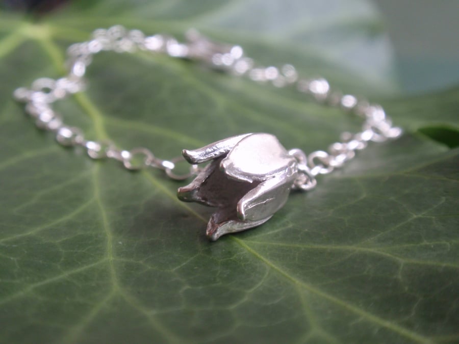 Sterling silver flower charm bracelet, rustic silver flower bracelet