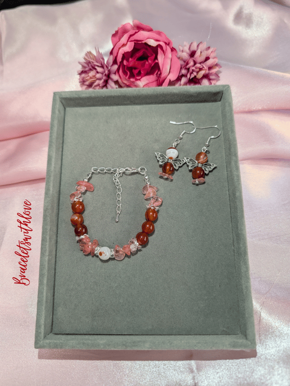 Carnelian & Cherry Quartz bracelet with matching earrings 