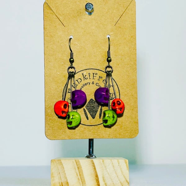 Skull earrings 