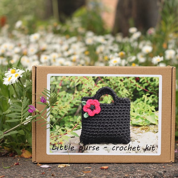 Beginner Crochet Kit, Little poppy Flower Bag, DIY Craft