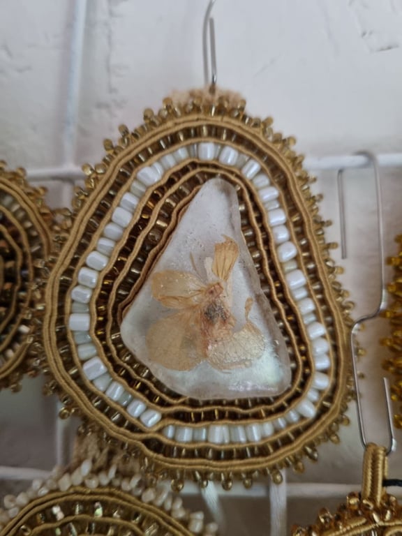 Sea Prism – Gold & White Seaglass Pendant