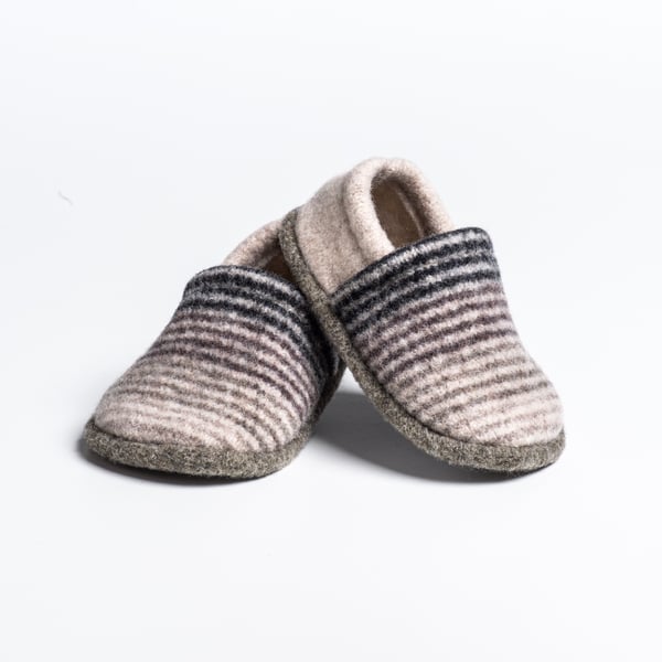 100 % Merino Lambswool Baby Shoes