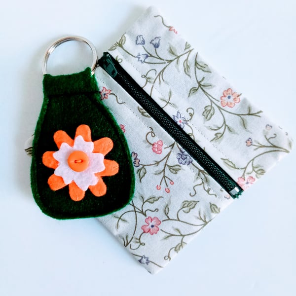 Beautiful Bundle Purse and keyring Gift set, coin purse, change purse