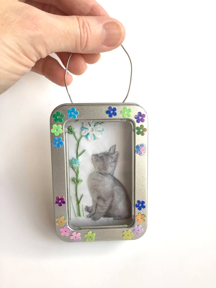Little fabric cat picture framed in a tin, gift, stocking filler, ornament