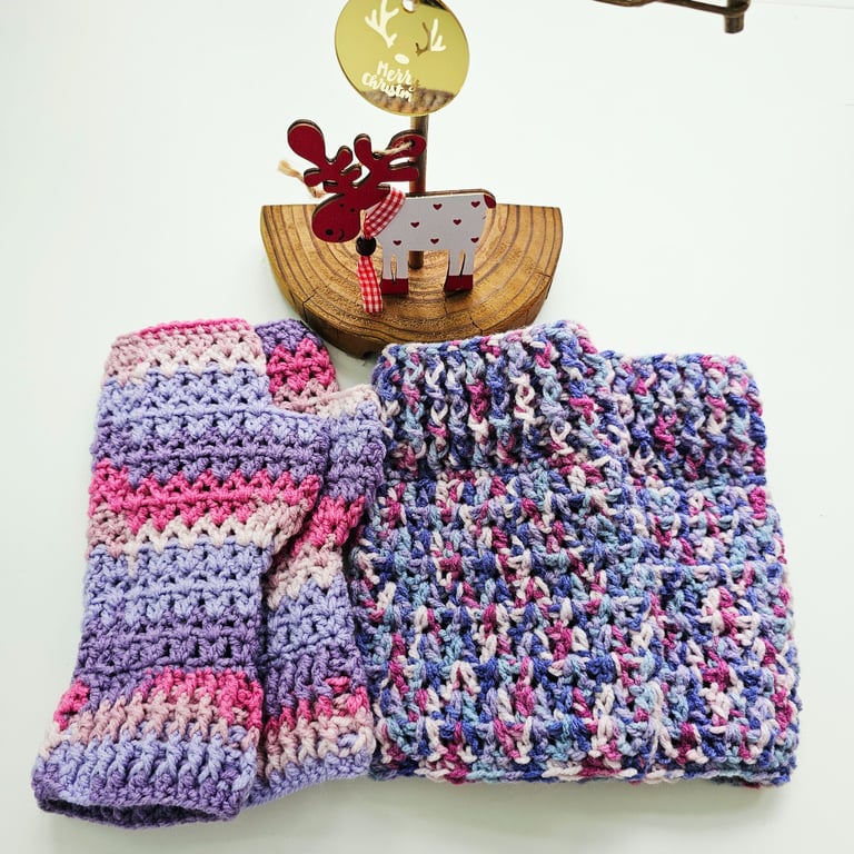 Gift Set - Hiking Mitts & Boot Cuffs, Pink Lilac
