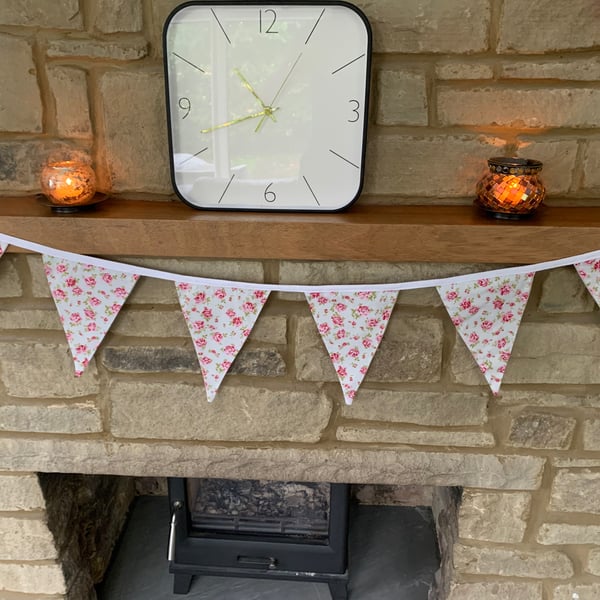 Pastel Roses Bunting