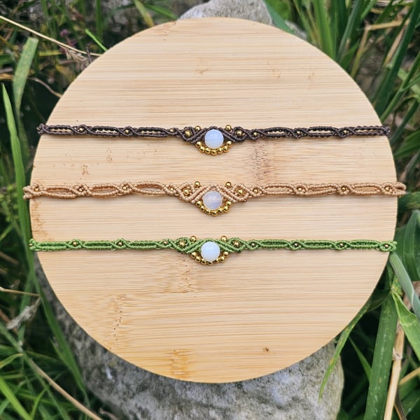 Boho Macrame Choker with Moonstone & Gold Beads – 3 Colours