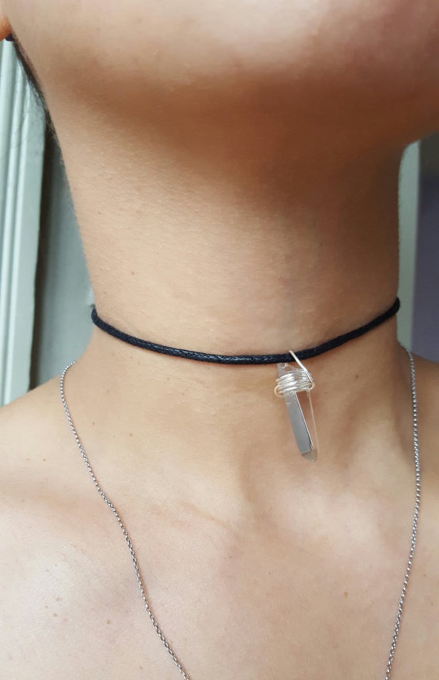 90s pendant crystal wire wrapped choker