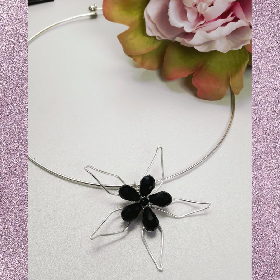 Wire wrapped Silver Plated Flower Pendant Necklace. Gifts for Her.