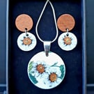 Daisies - Recycled vintage ceramic earrings and pendant on a sterling silver sna
