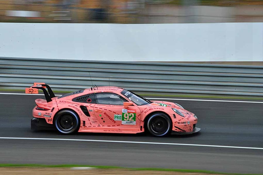 Porsche 911 RSR Pink Pig 24 Hours of Le Mans 2018 18"X12" Print
