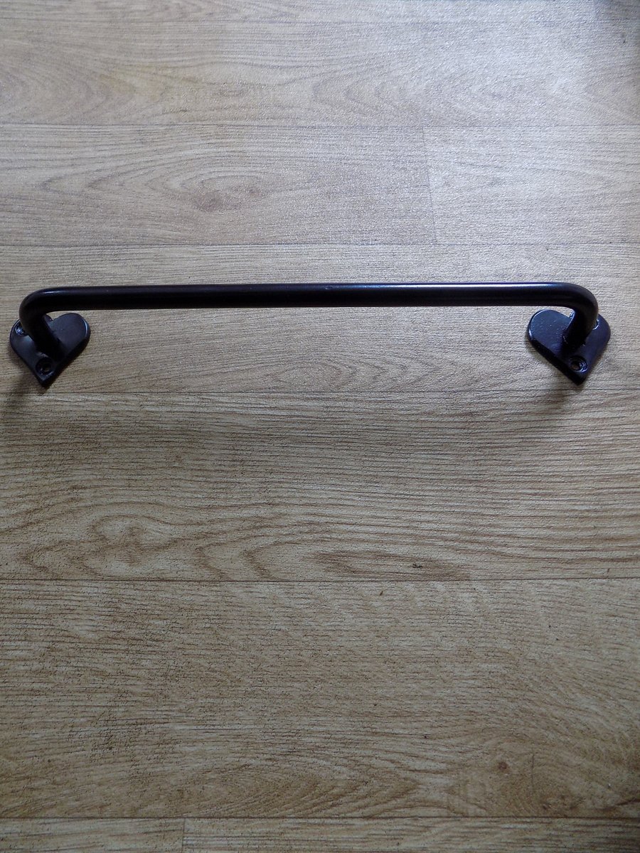 Heart Towel Rail...................................Wrought Iron (Forged Steel) 