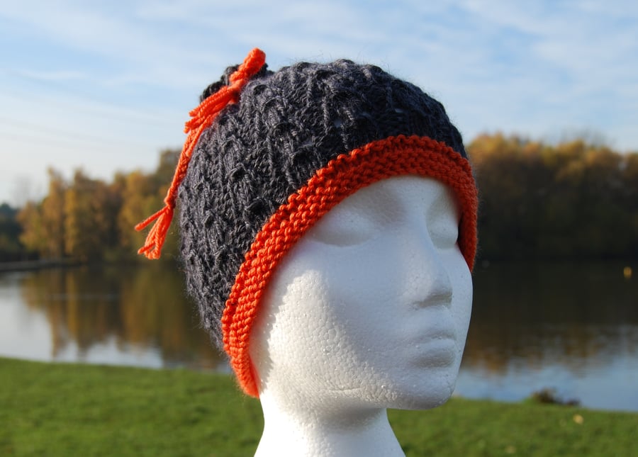 Sweetbag grey and orange handknitted hat
