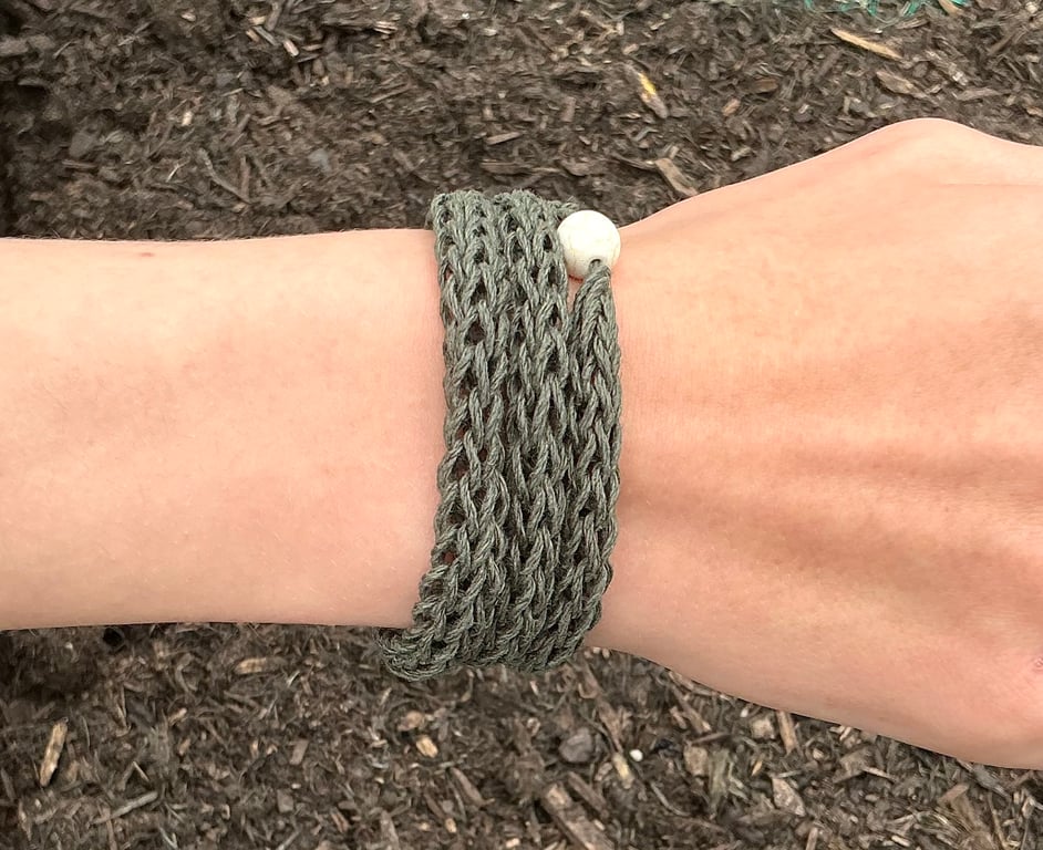 Hemp Bracelet. Beach Jewellery. Wrap Bracelet. Natural Hemp Jewellery. 