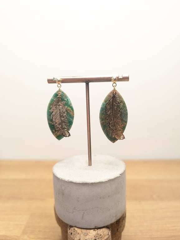 Green earthy agate polymer clay earrings- ellipse feather