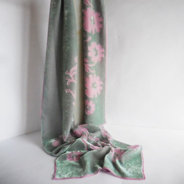 LIMITED EDITION SILK VISCOSE DEVORE VELVET SCARF