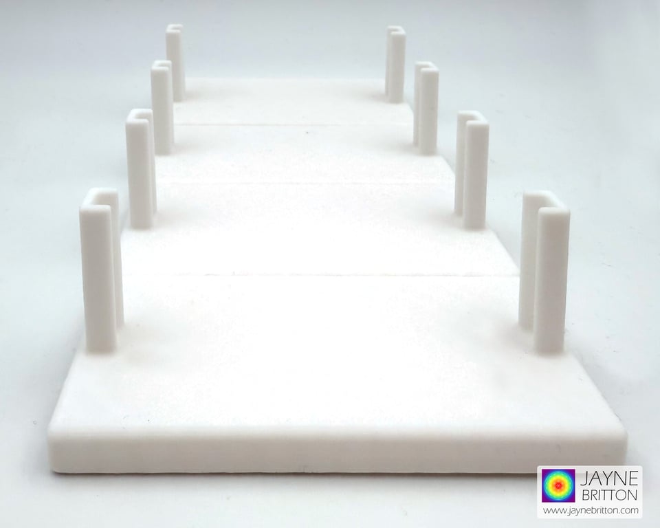 Pre-order - Set of 4 full fuse glass display stands for 10cm panel, 102mm 6.8mm 