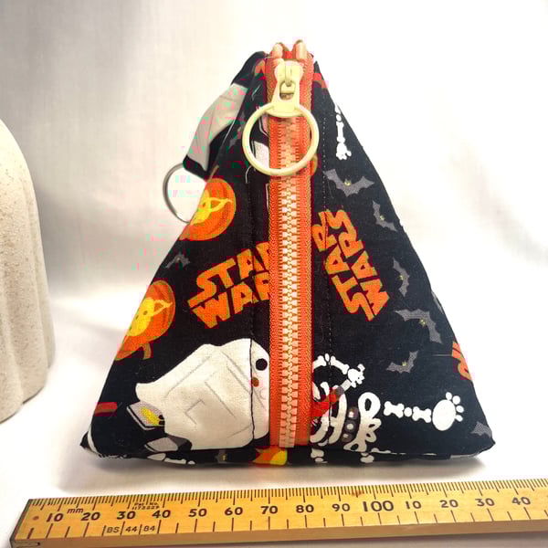 Handmade Triangle Zipper Pouch 