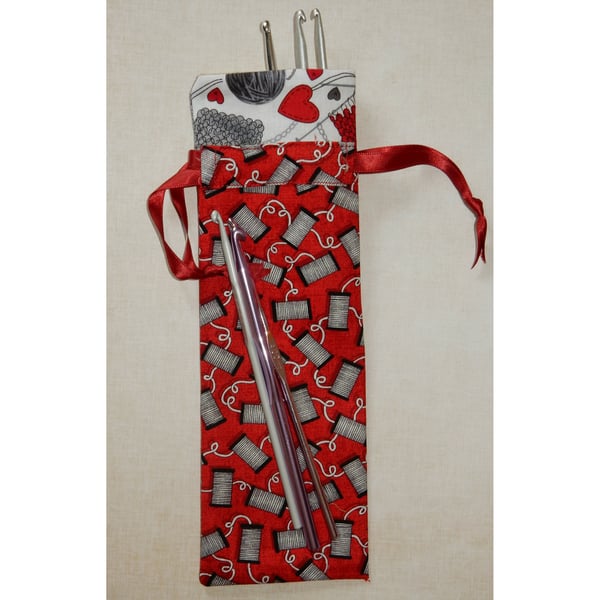 Crochet hook case red bobbins