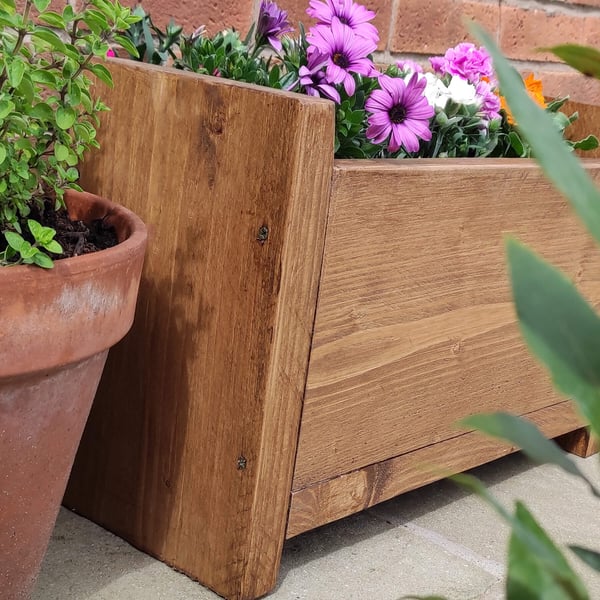 Benobo. Scaffold Board Trough Garden Planter