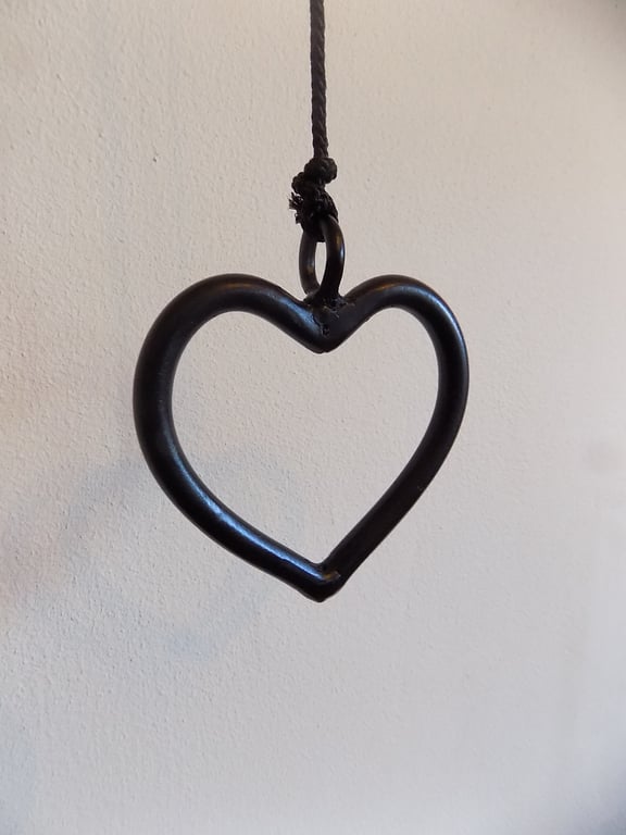 Heart Light Pull & Cord .................Wrought Iron (Forged Steel) UK Made