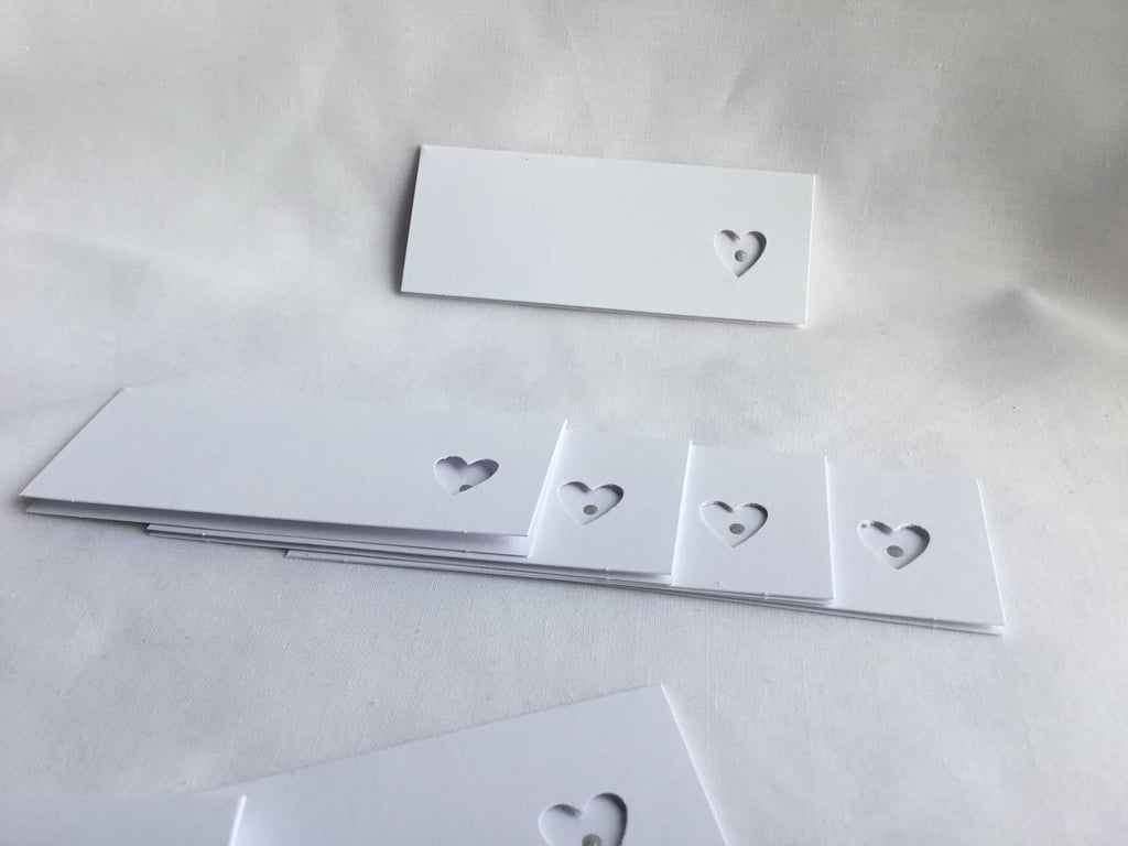 Gift tags. Gift wrap. Gift wrapping. 10 gift tags. Ref 198