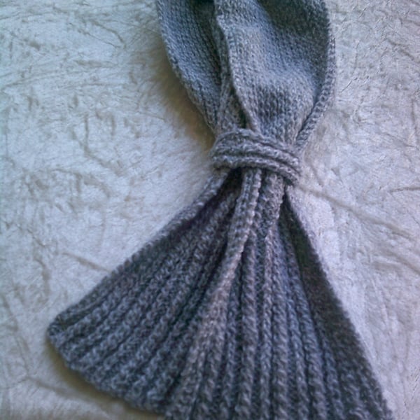 Grey Ribbed Neck Tie