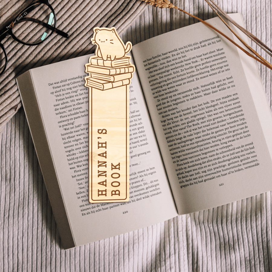 Personalised Cat On Books Bookmark - Custom Reading Gift, Book or Cat Lover Gift