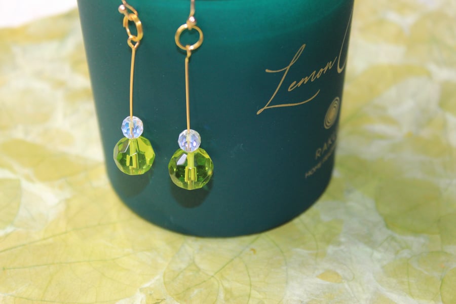 Elegant and fashionable green!