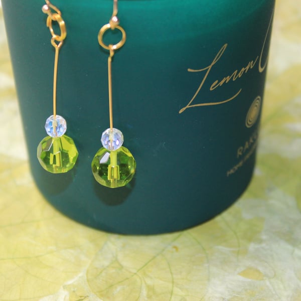 Elegant and fashionable green!
