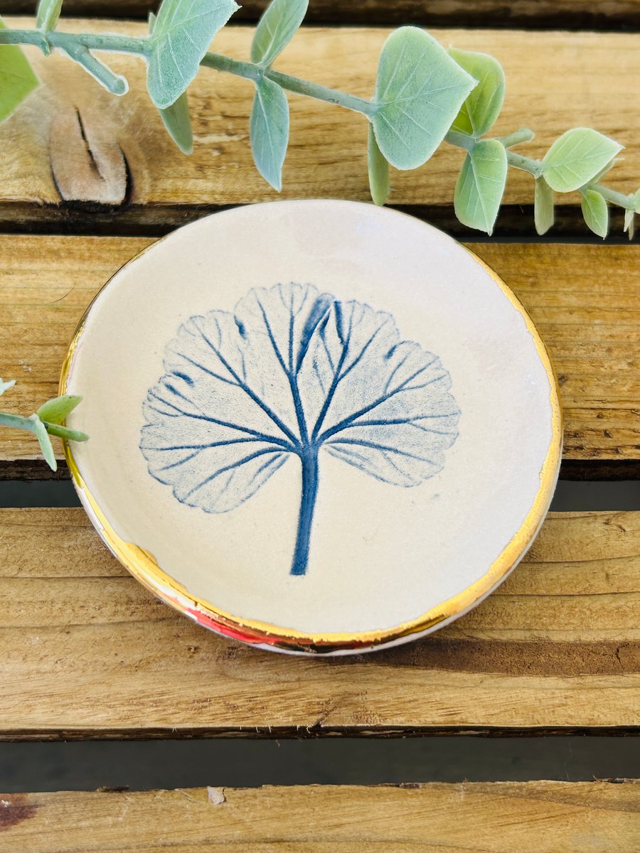 Little Botanical Dish 