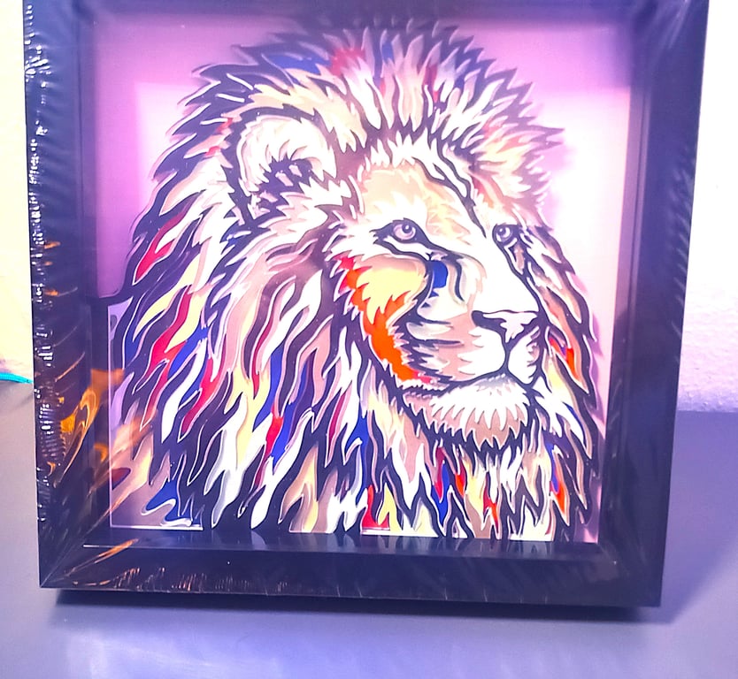 Proud Lion, Multicoloured decorative wall hanging, 3D art, Shadow art