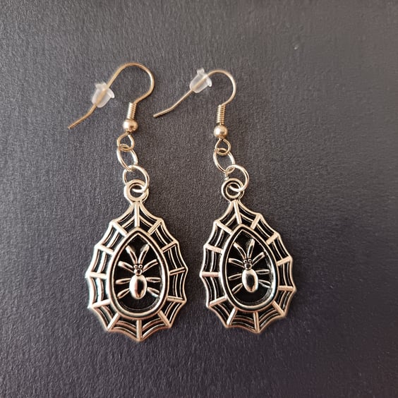 Handmade silver spider and web earrings 